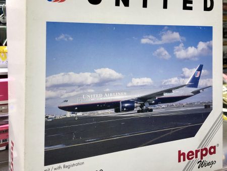 1 200 United B777-200 herpa wing 550024 Buy For Discount