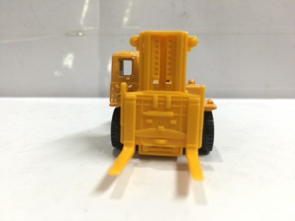 VINTAGE TOMICA 12 - TOYOTA FORKLIFT FD200 MADE IN JAPAN (PIU20) For Sale