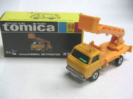 VINTAGE TOMICA 88 - NISSAN CABALL SKYMASTER MADE IN JAPAN (PIU20) Online now