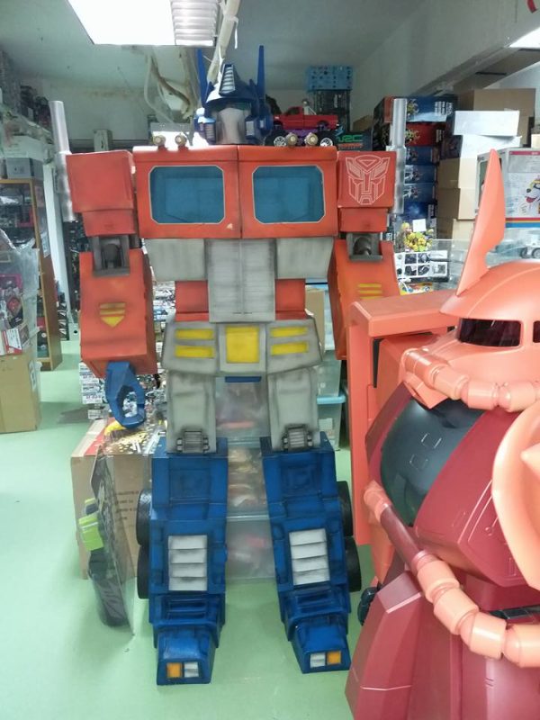 HUGE GAINT OPTIMUS PRIME HASBRO LIMITED EDITION on Sale