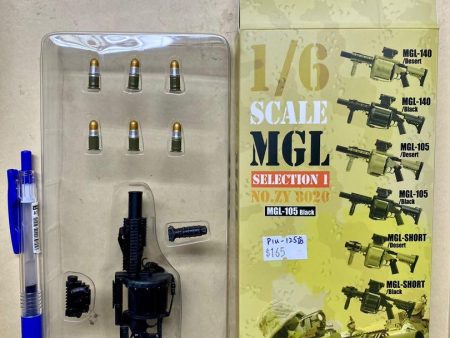 1 6 ZYTOYS MGL SELECTION 1 NO. ZY8020 TOY SHORT GUN MGL-105 BLACK 12‘ 軍人公仔用 現代槍械 武器 黑色 (PIU-125 店) For Sale